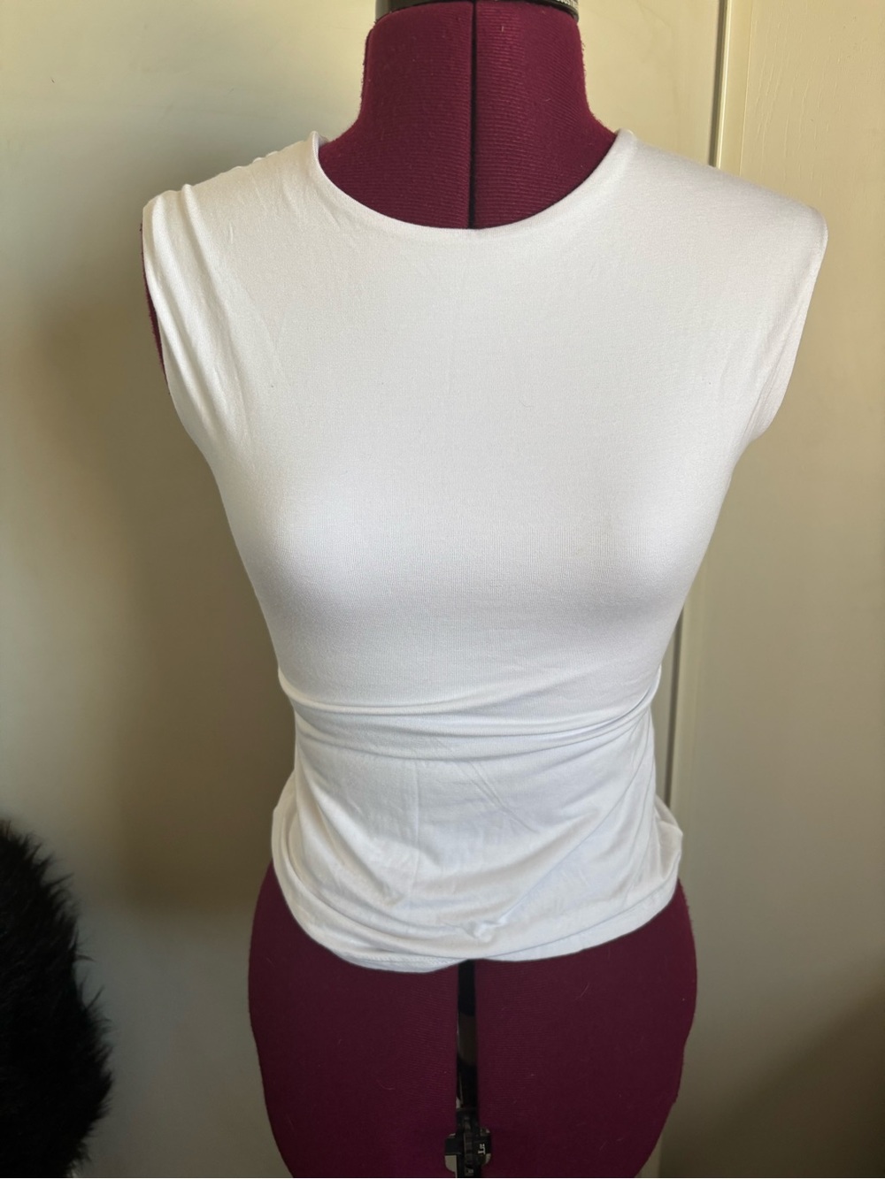 NWT See You Monday Classic White Crewneck Sleeveless and open back Top, Size M